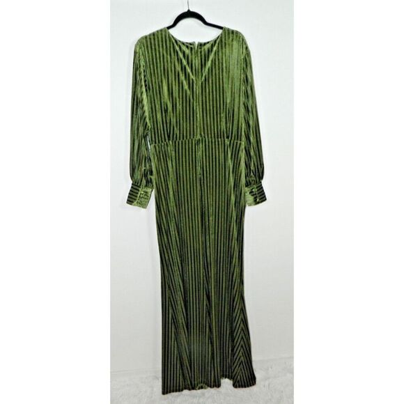 Unique Vintage Dress Plus Size 3XL/20 Moss Green Embossed Velvet Barrie Maxi - Picture 12 of 16